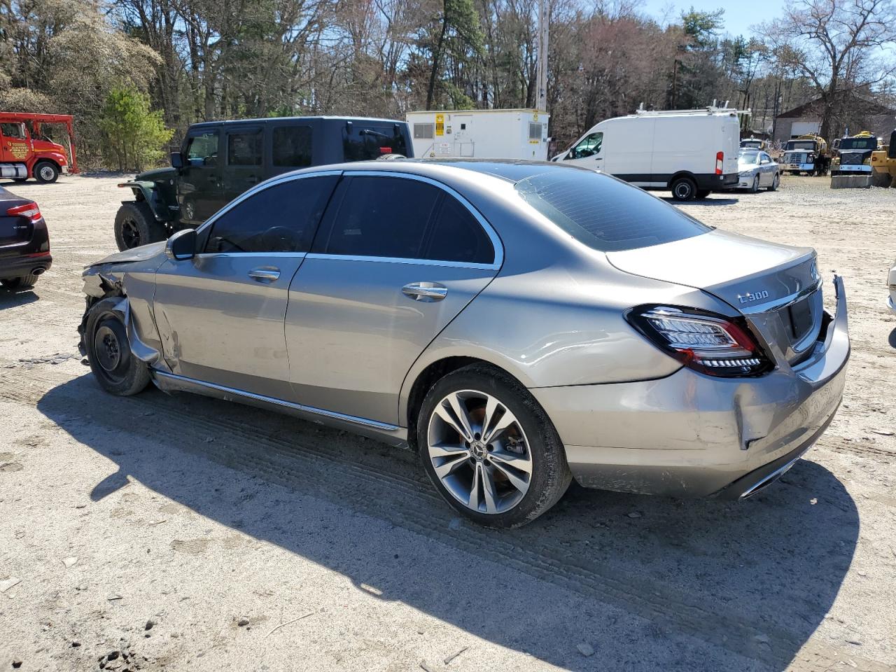 55SWF8EB7KU304382 2019 Mercedes-Benz C 300 4Matic