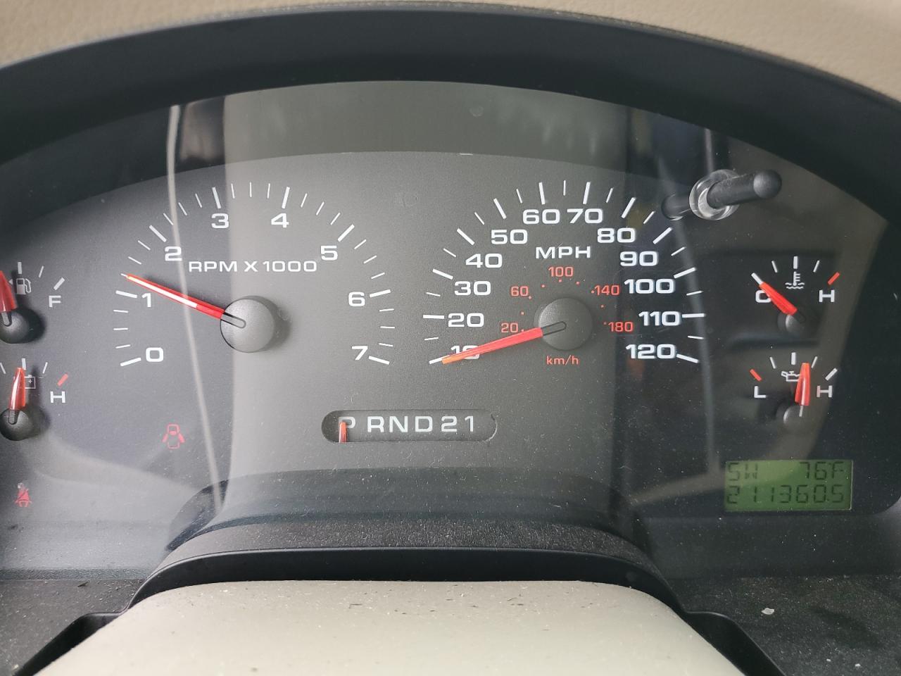 1FTRF14W25NB11069 2005 Ford F150