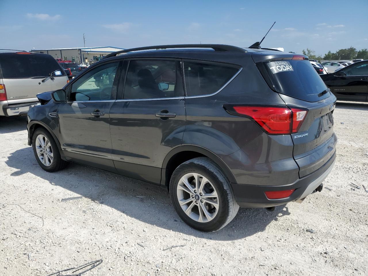 2019 Ford Escape Sel vin: 1FMCU0HD4KUC23562