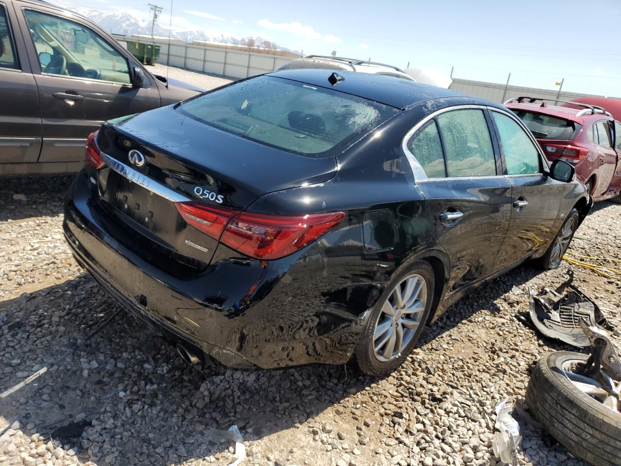 2019 Infiniti Q50 Luxe vin: JN1EV7AR0KM590938