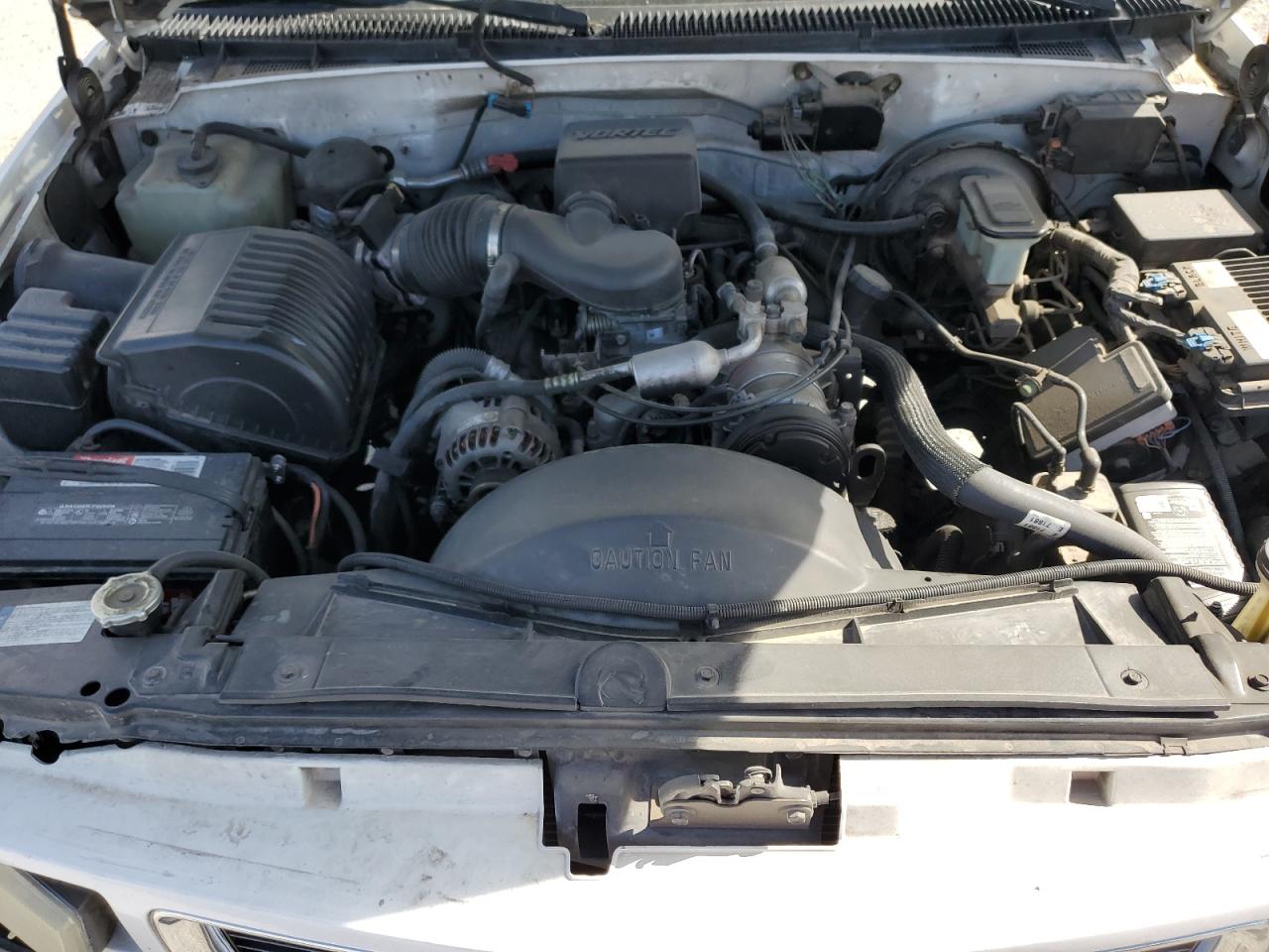 2GTEC19R7W1511917 1998 GMC Sierra C1500