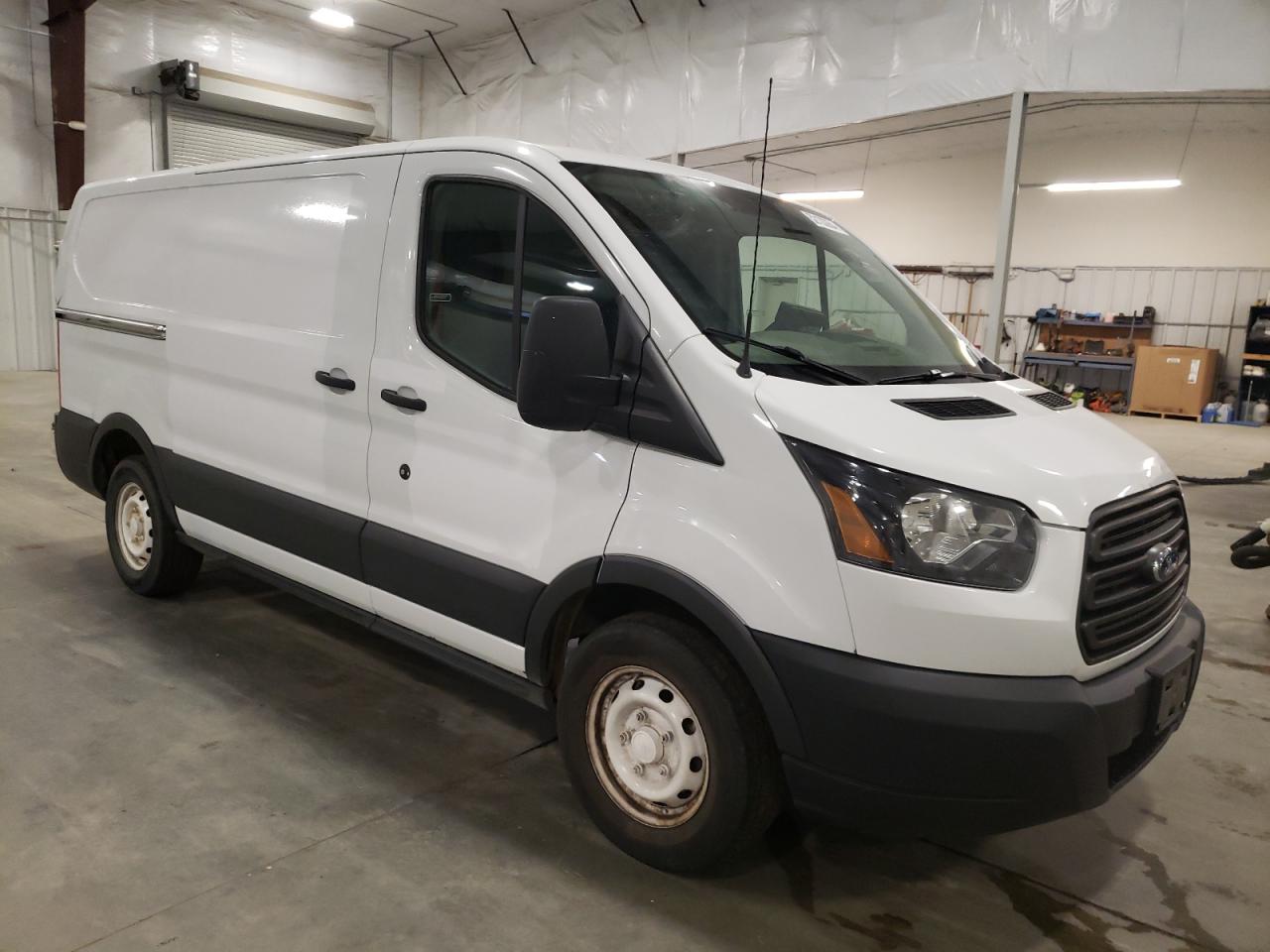 1FTNE1YM2FKB14244 2015 Ford Transit T-150