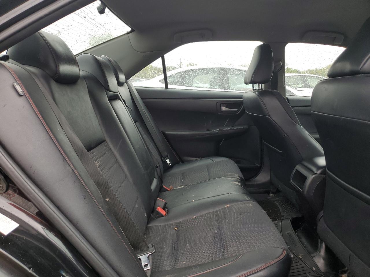 4T1BF1FK0FU973110 2015 Toyota Camry Le