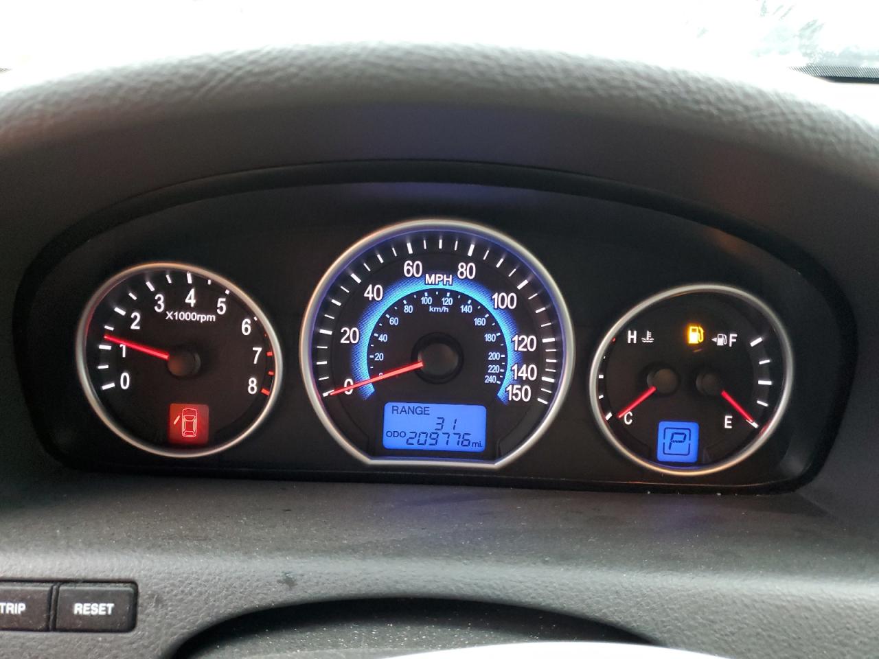 KM8NU4CC5BU173494 2011 Hyundai Veracruz Gls