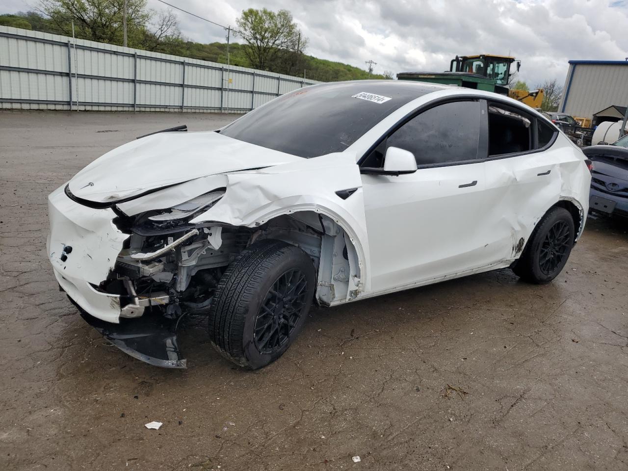 2021 Tesla Model Y vin: 5YJYGDED1MF114078