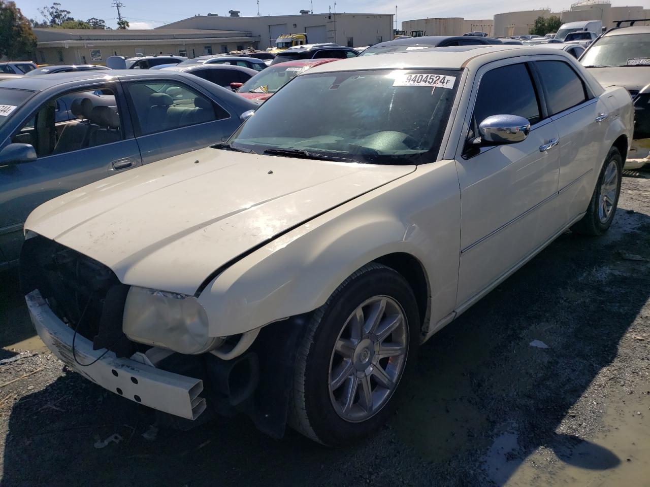 2C3JA63H65H639738 2005 Chrysler 300C