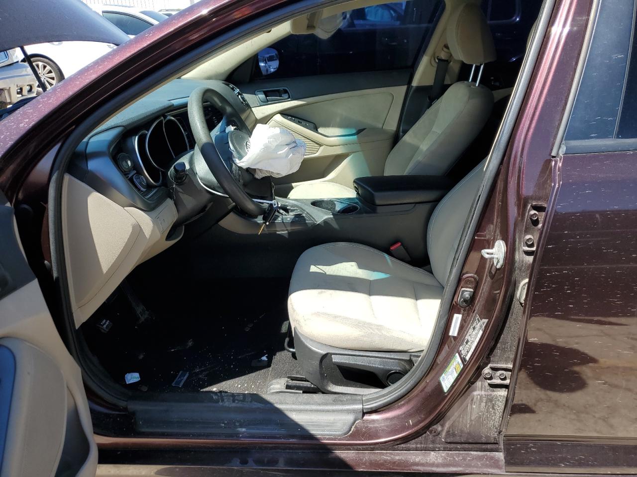 5XXGM4A70EG314341 2014 Kia Optima Lx