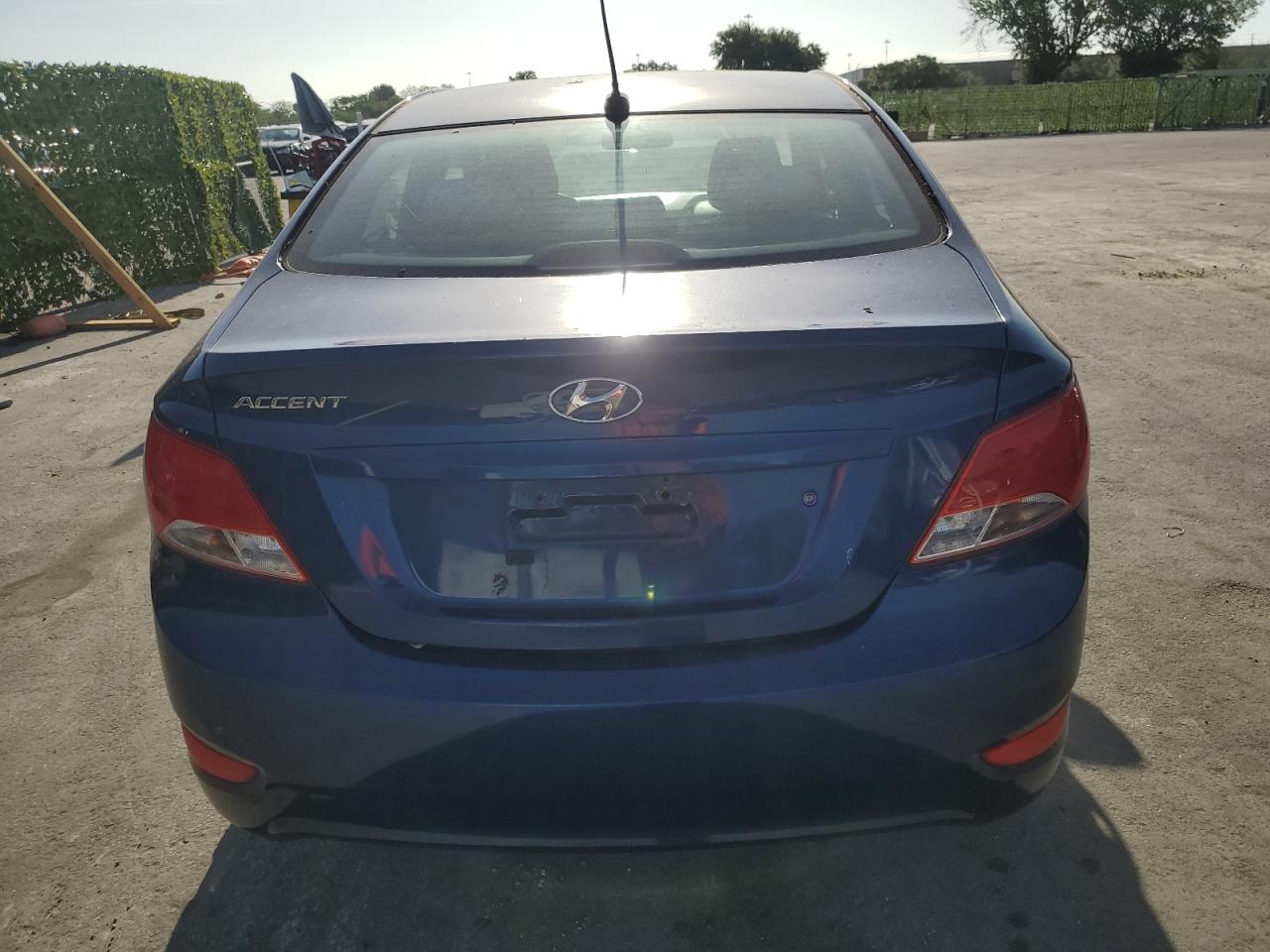 KMHCT4AE2FU921879 2015 Hyundai Accent Gls