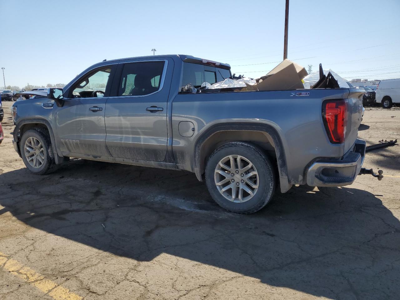 1GTU9BED4LZ228355 2020 GMC Sierra K1500 Sle