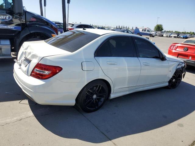 2012 Mercedes-Benz C 250 VIN: WDDGF4HB2CR235015 Lot: 52968184