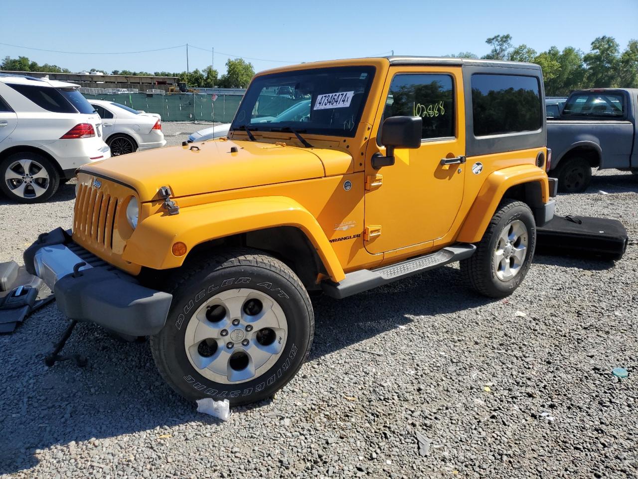 1C4GJWBG2DL543766 2014 Jeep Wrangler Sahara