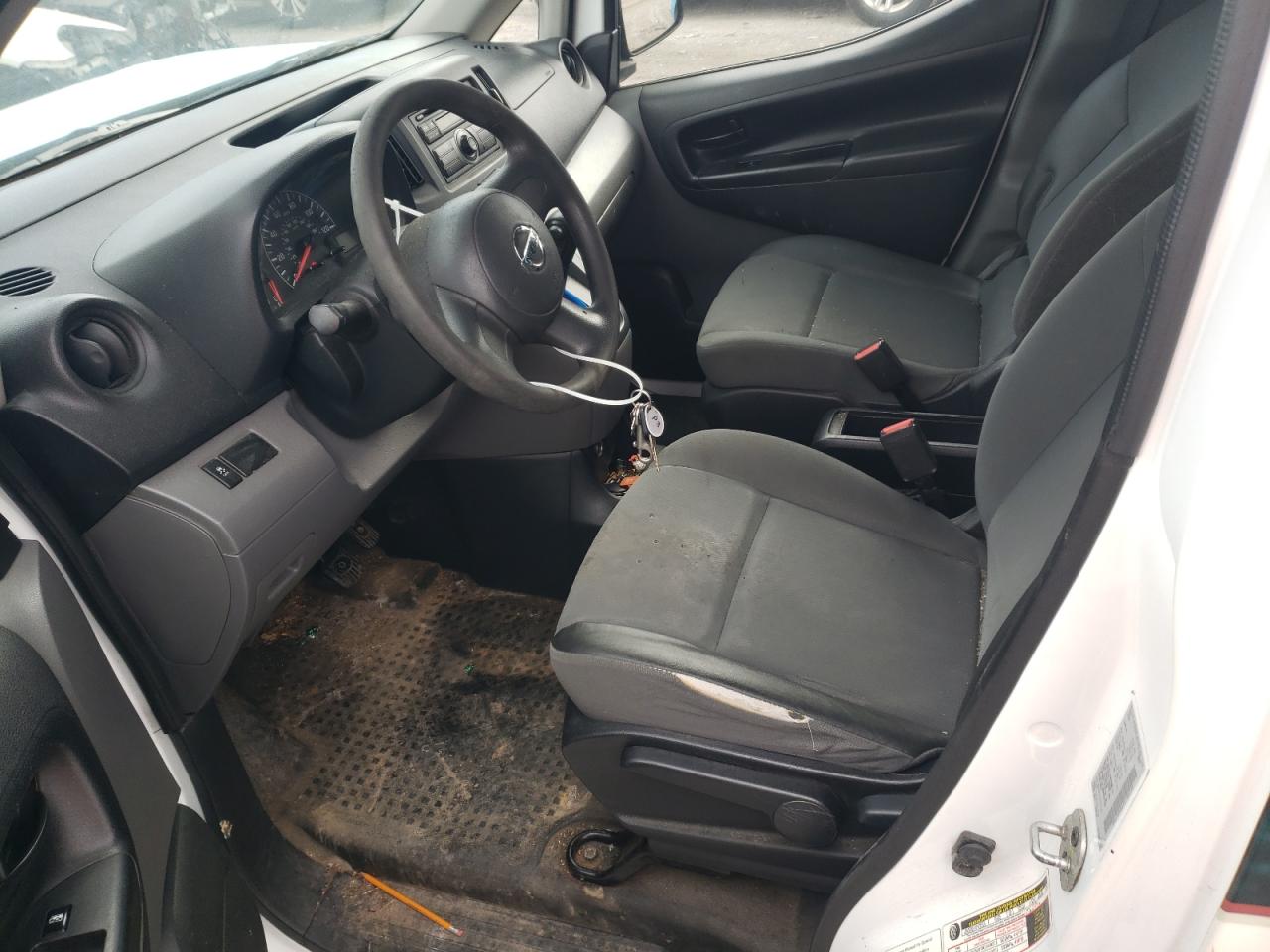 3N6CM0KN1FK730735 2015 Nissan Nv200 2.5S