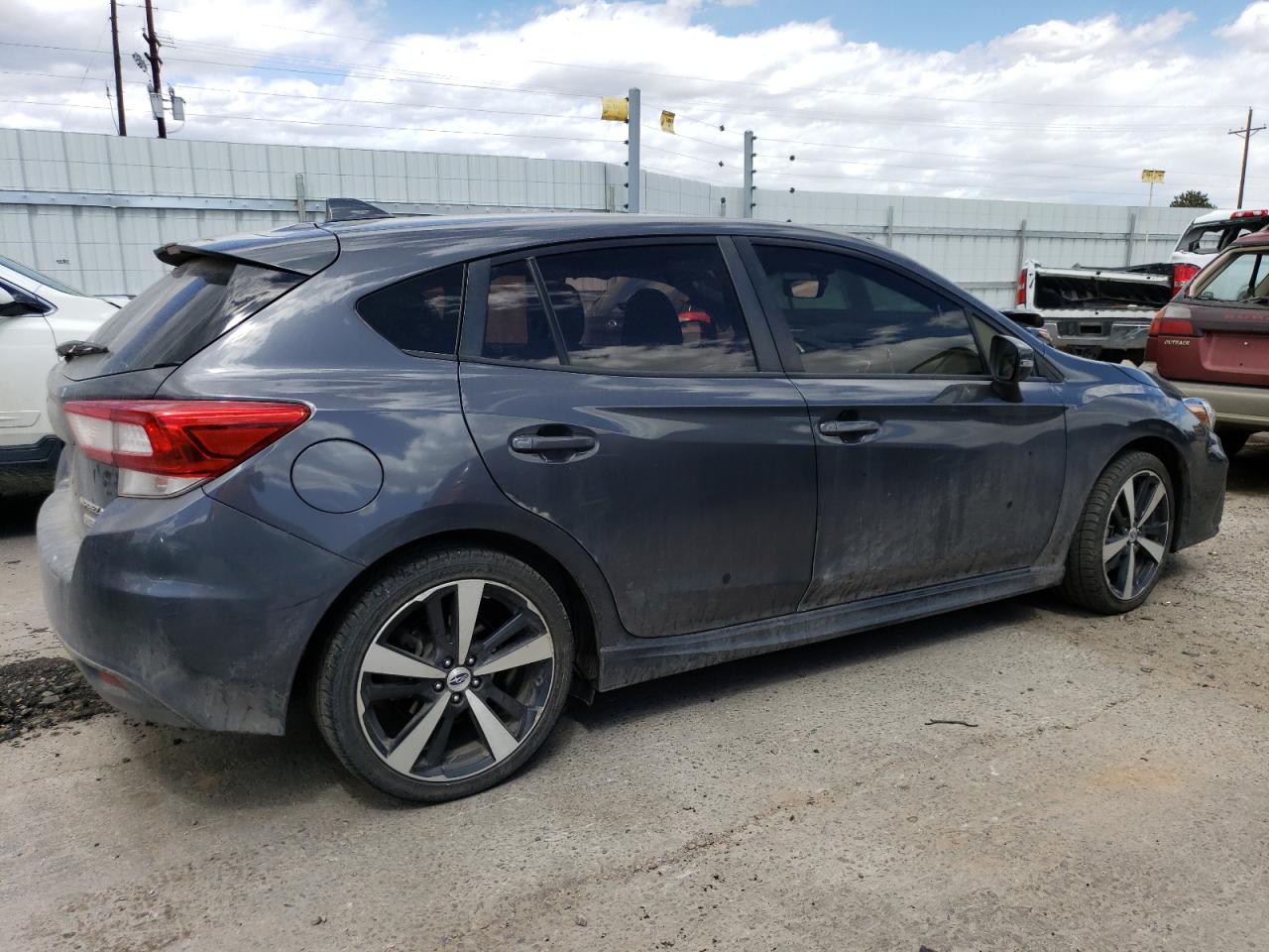 4S3GTAM61J3736892 2018 Subaru Impreza Sport