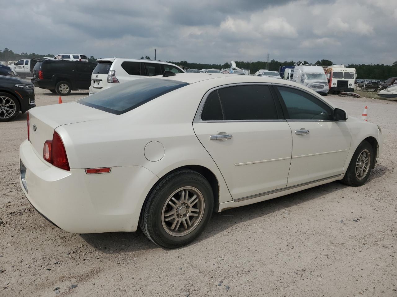 1G1ZC5E05CF249330 2012 Chevrolet Malibu 1Lt