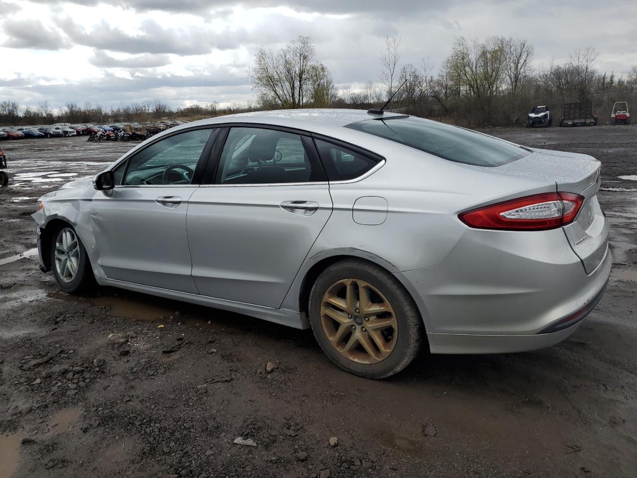 3FA6P0H72DR213115 2013 Ford Fusion Se