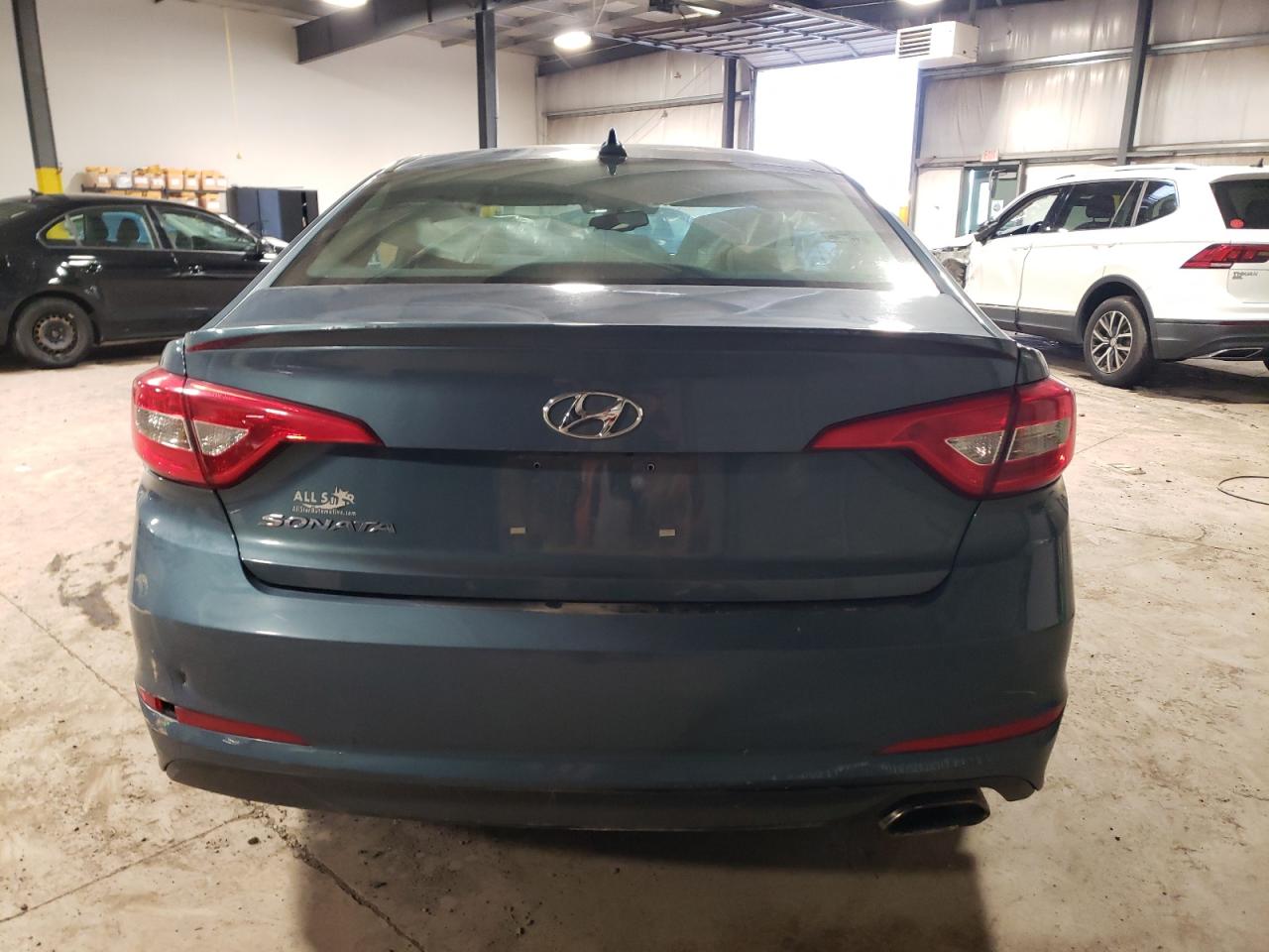 2016 Hyundai Sonata Se vin: 5NPE24AF2GH290832