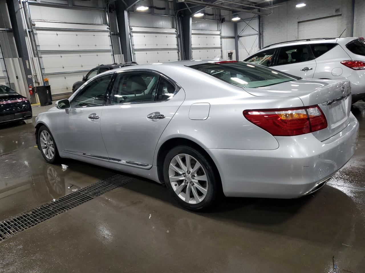 2012 Lexus Ls 460L vin: JTHDL5EF6C5004577