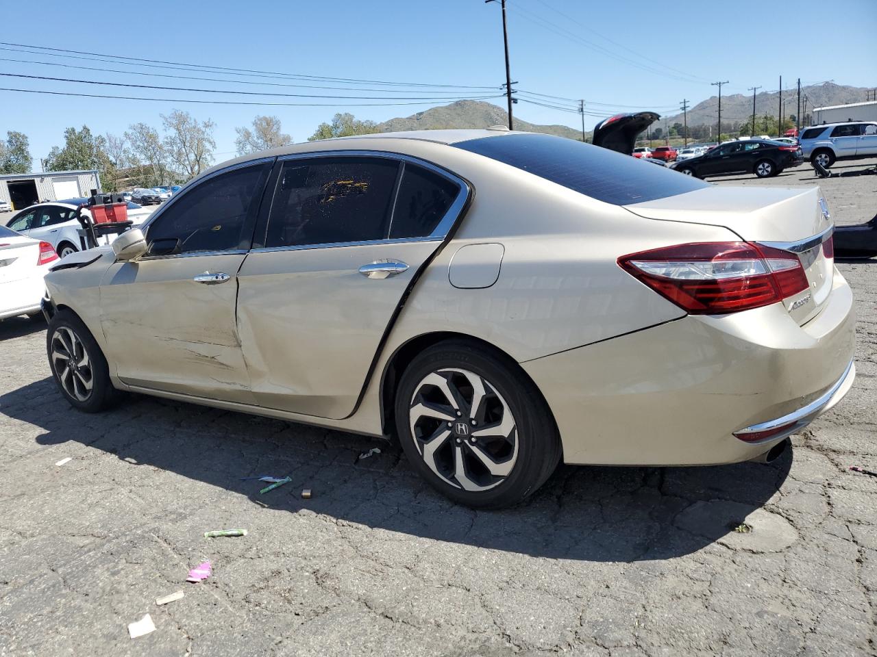 1HGCR3F82HA021246 2017 Honda Accord Exl