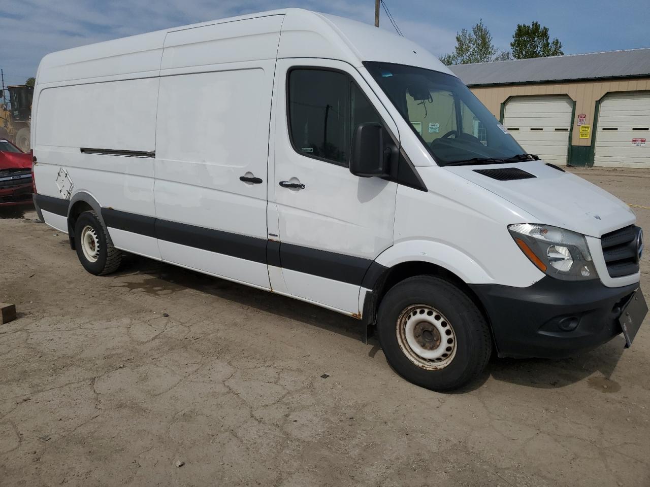 WD3PE8DE5E5896823 2014 Mercedes-Benz Sprinter 2500