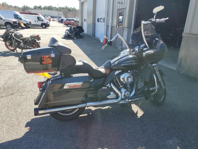 2011 HARLEY-DAVIDSON FLTRU 1HD1KGM18BB636939