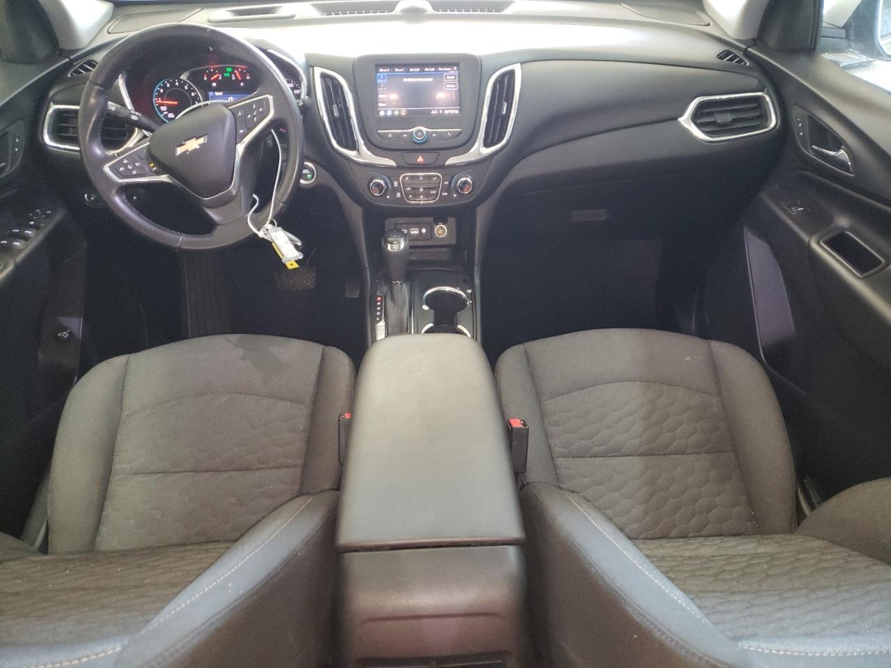 2GNAXKEV3L6131104 2020 Chevrolet Equinox Lt