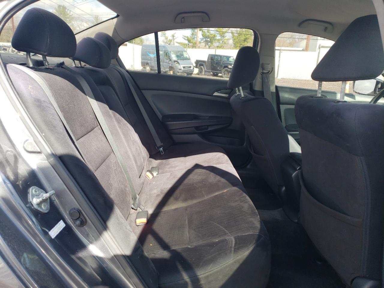 1HGCP2F48BA044700 2011 Honda Accord Lxp