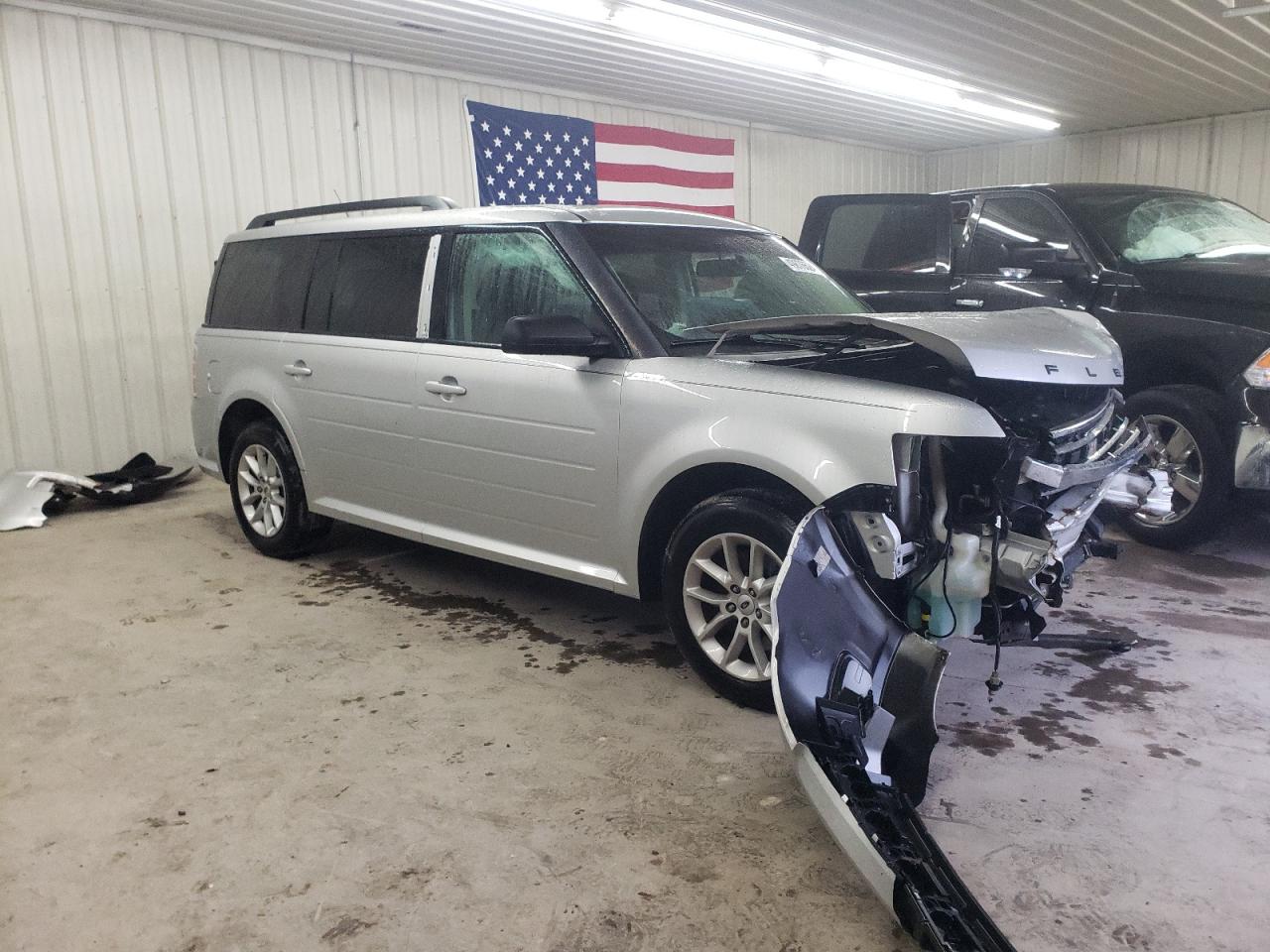 2016 Ford Flex Se vin: 2FMGK5B86GBA15762