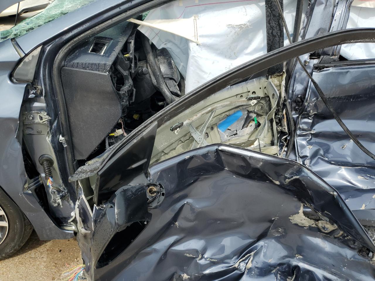 5YFBURHE0HP589747 2017 Toyota Corolla L