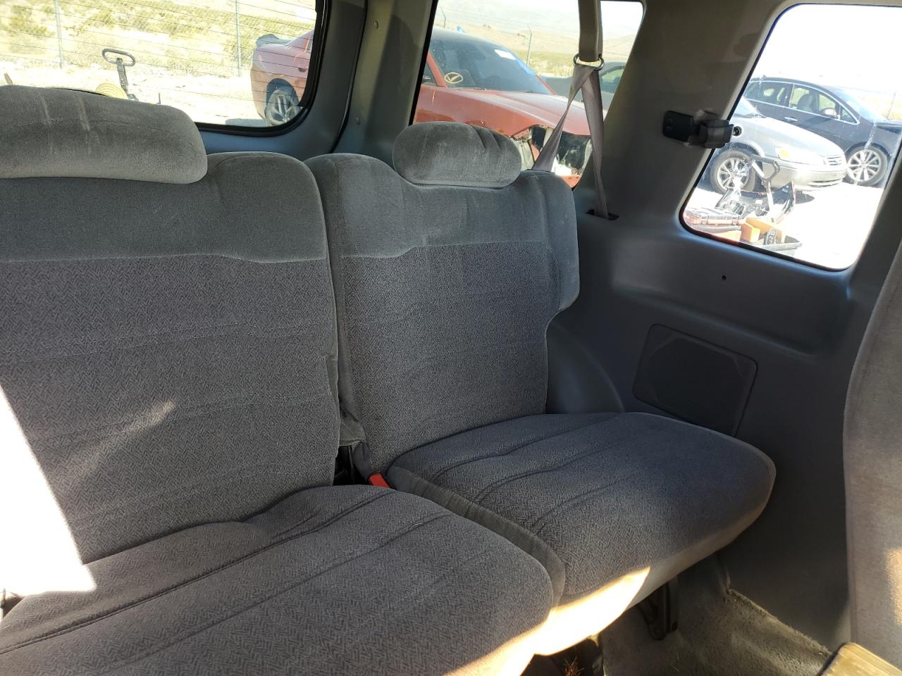 1FMYU24X1XUA66713 1999 Ford Explorer