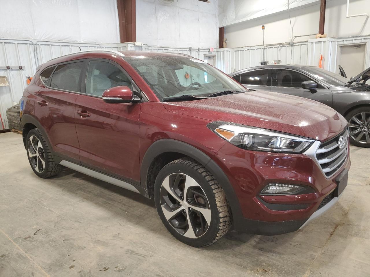 KM8J3CA21HU411565 2017 Hyundai Tucson Limited