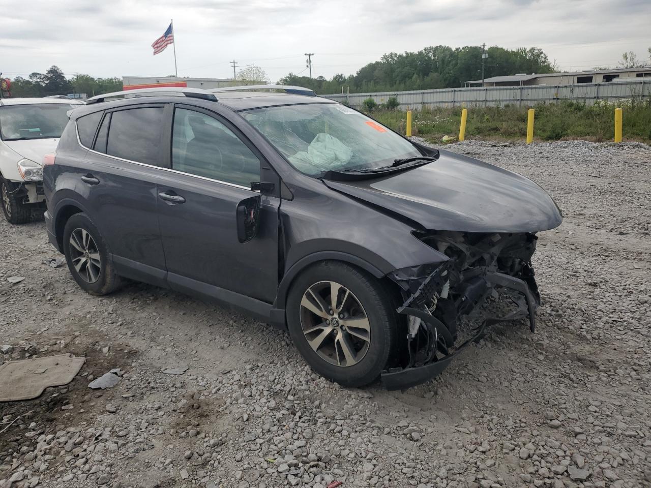 2016 Toyota Rav4 Xle vin: 2T3WFREVXGW254757