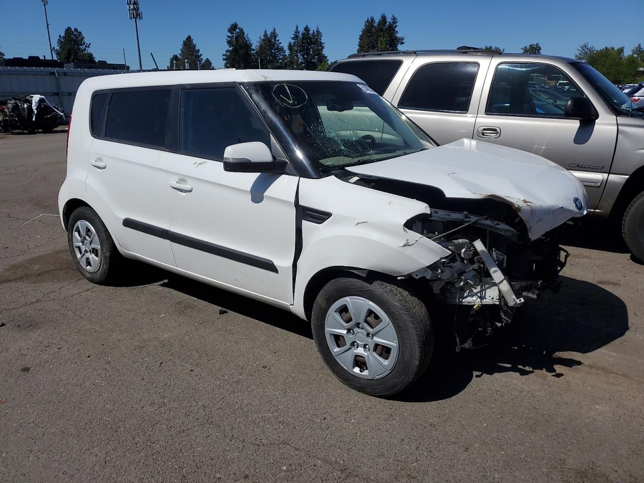 2013 Kia Soul + vin: KNDJT2A69D7588794