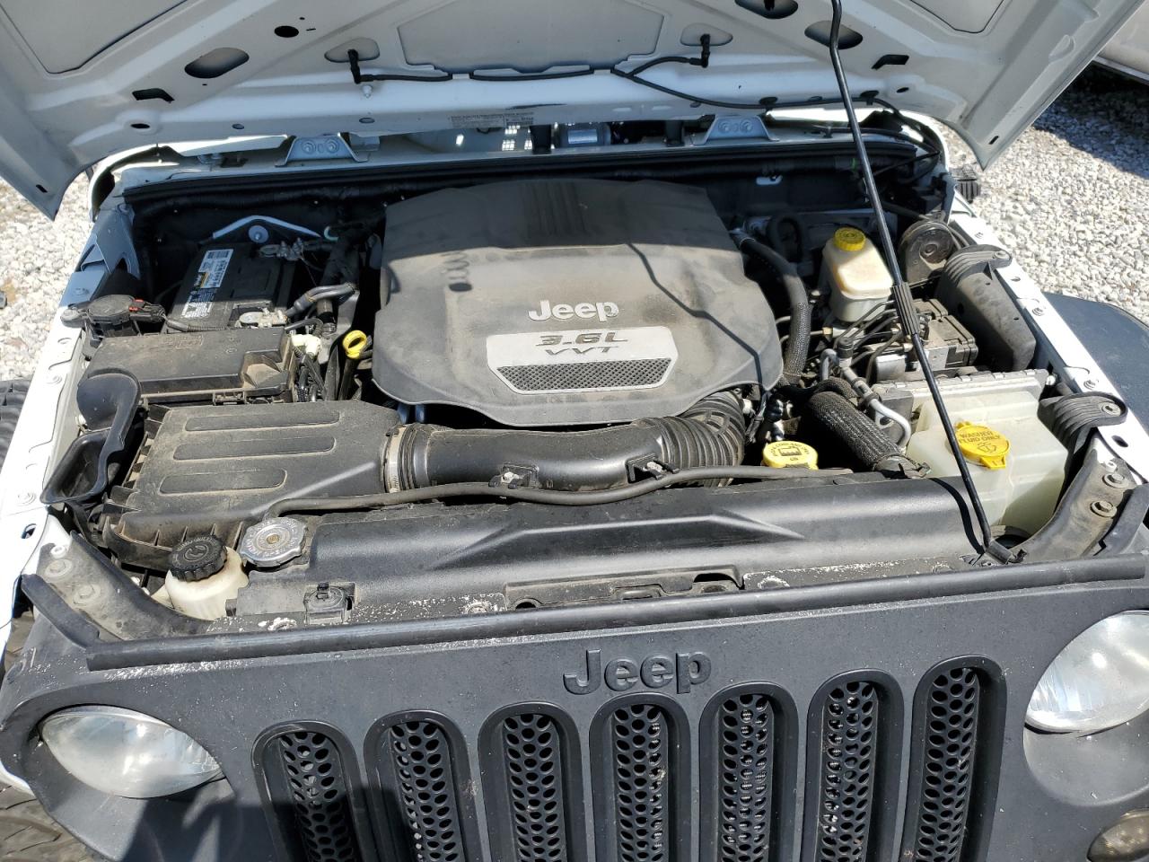 1C4AJWAG9DL582264 2013 Jeep Wrangler Sport