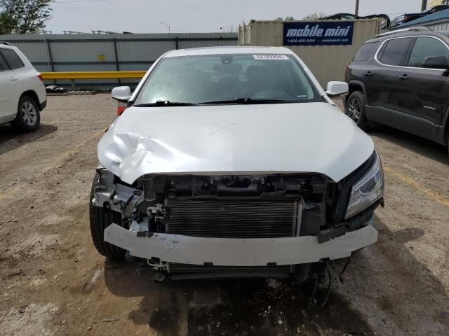 VIN 1G4GB5G3XGF233876 2016 Buick Lacrosse no.5