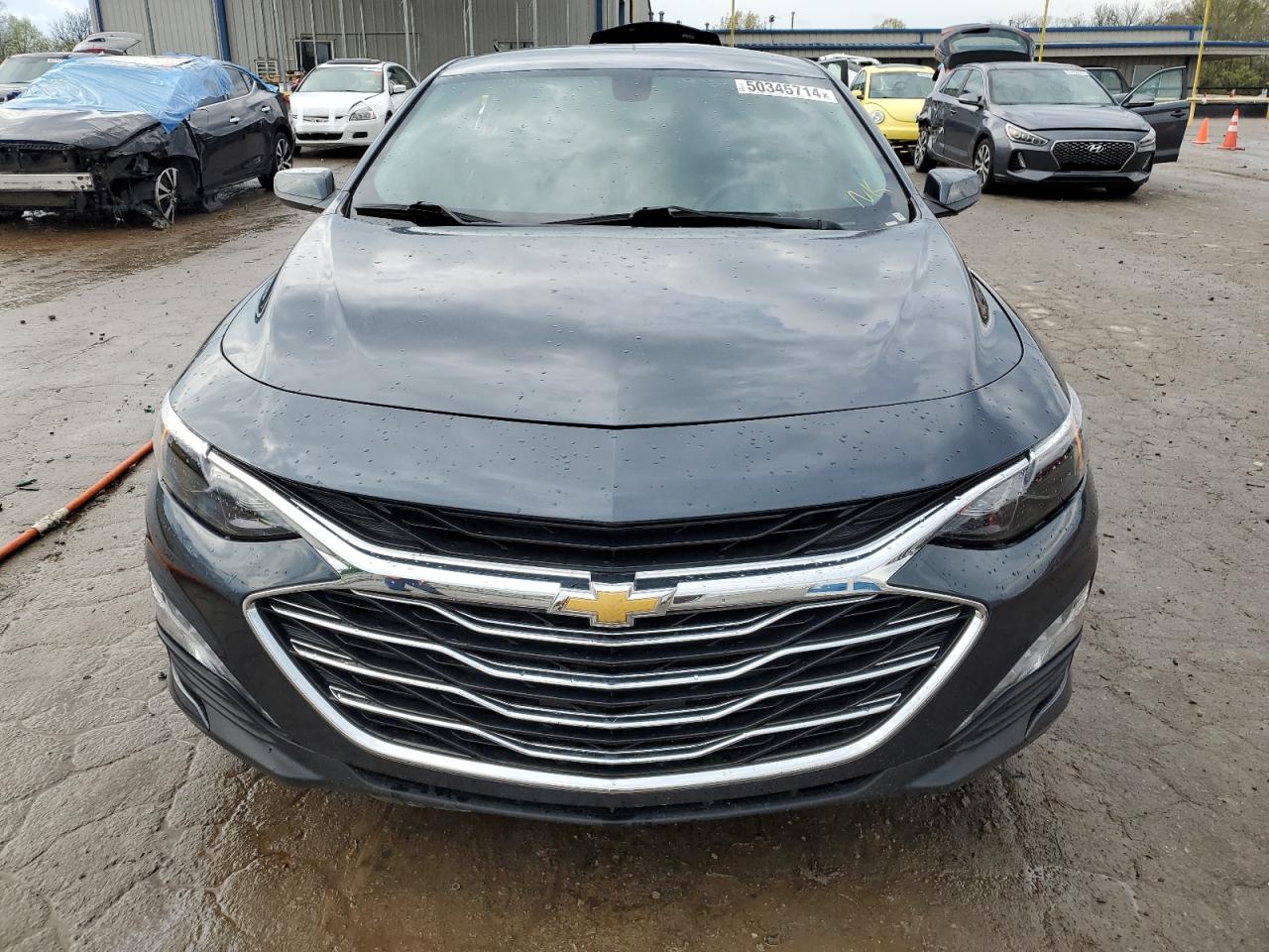 1G1ZD5ST1KF165936 2019 Chevrolet Malibu Lt