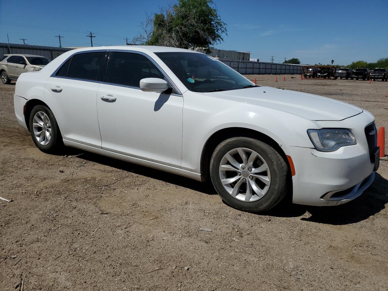 2C3CCAAG8GH181283 2016 Chrysler 300 Limited