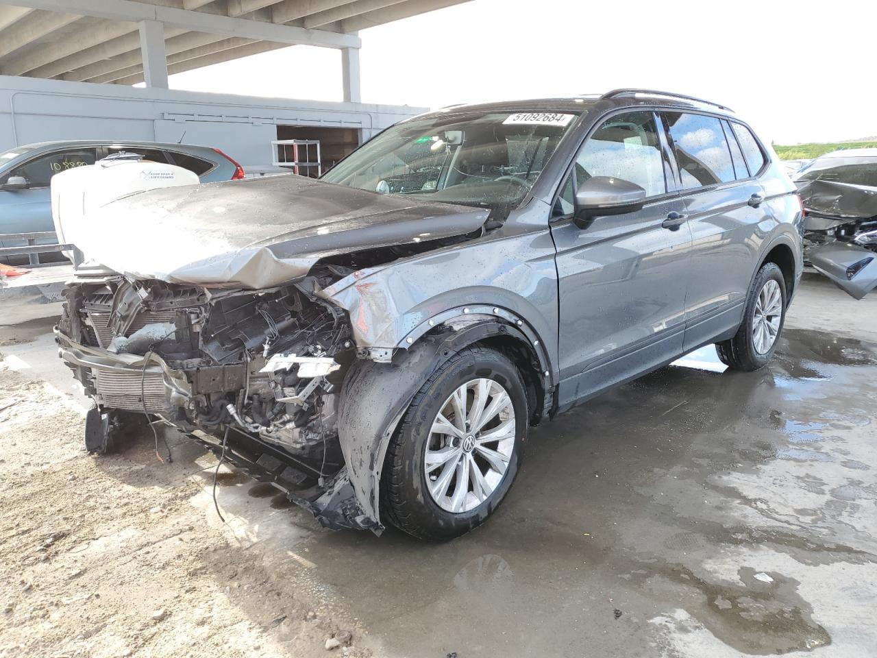 3VV1B7AX6LM053467 2020 Volkswagen Tiguan S
