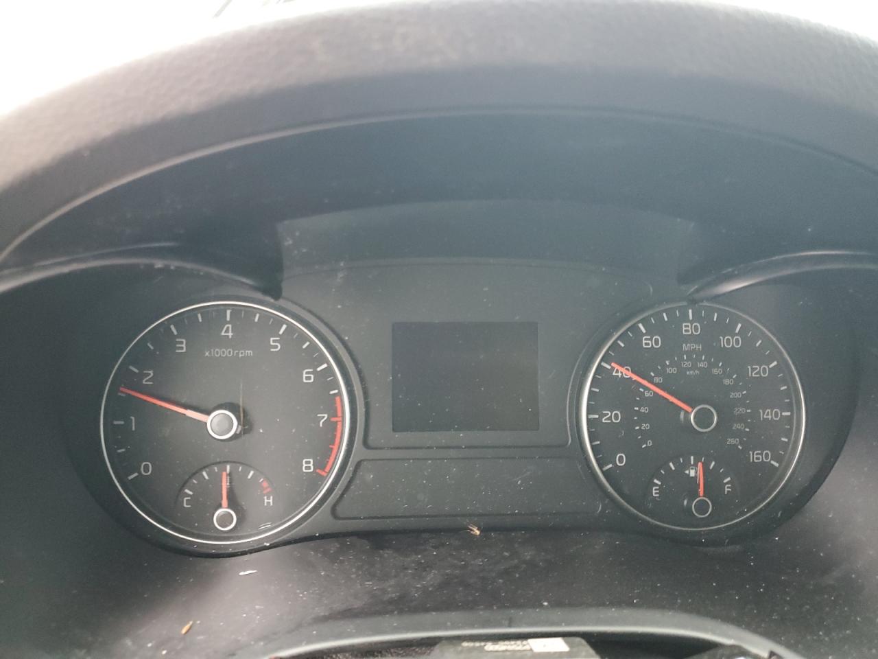 5XXGT4L10JG248038 2018 Kia Optima Lx