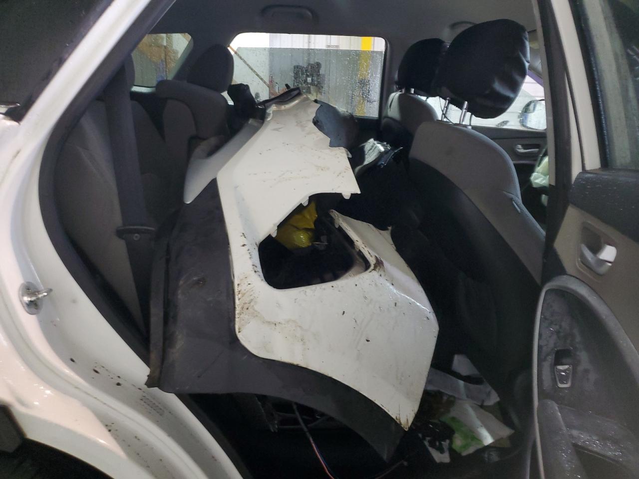 KM8SM4HF9HU220797 2017 Hyundai Santa Fe Se