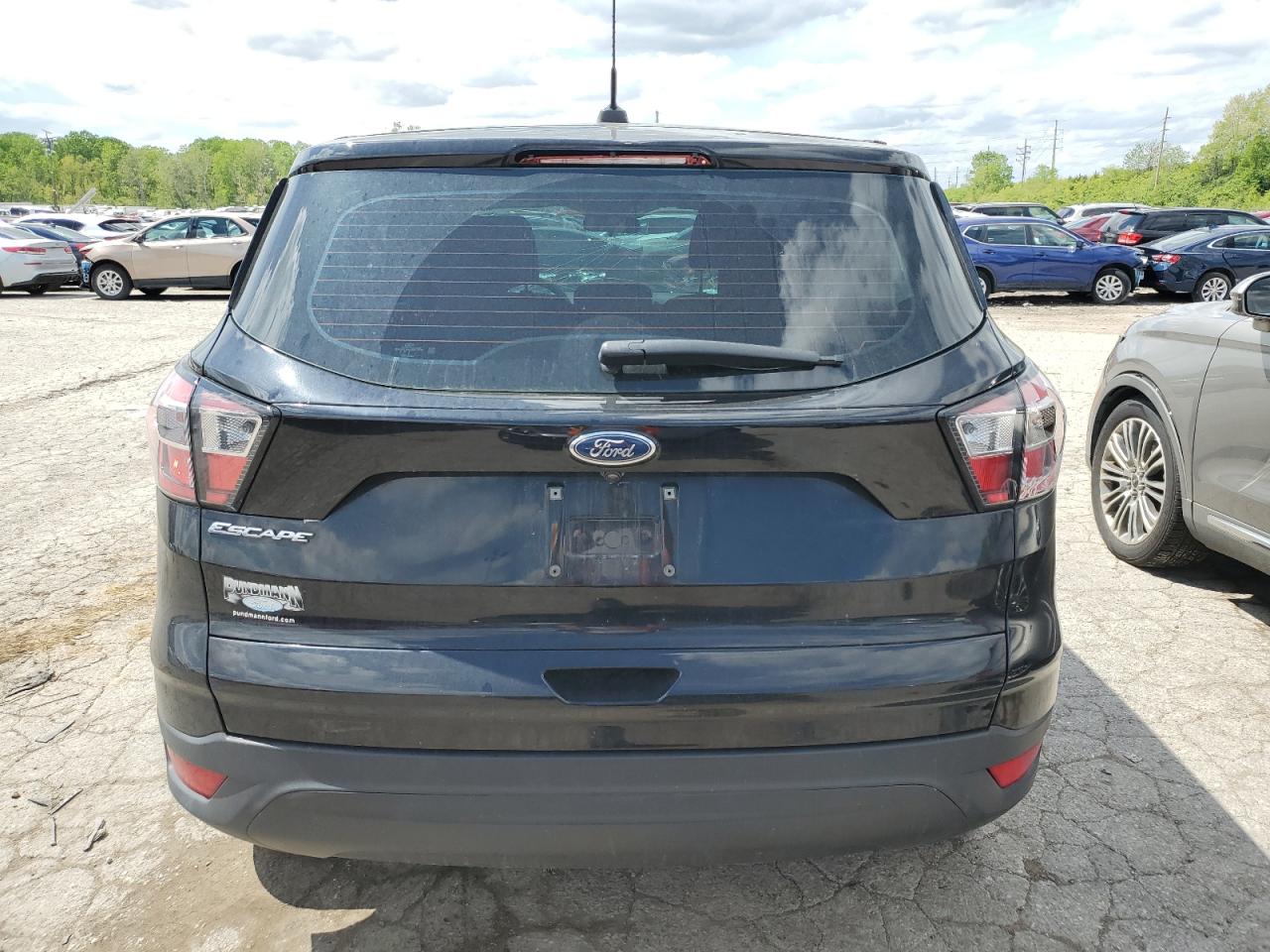 2017 Ford Escape S vin: 1FMCU0F76HUB89033