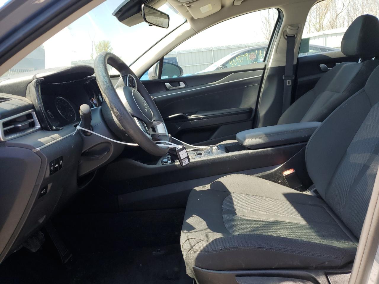 5XXG14J23NG163640 2022 Kia K5 Lxs