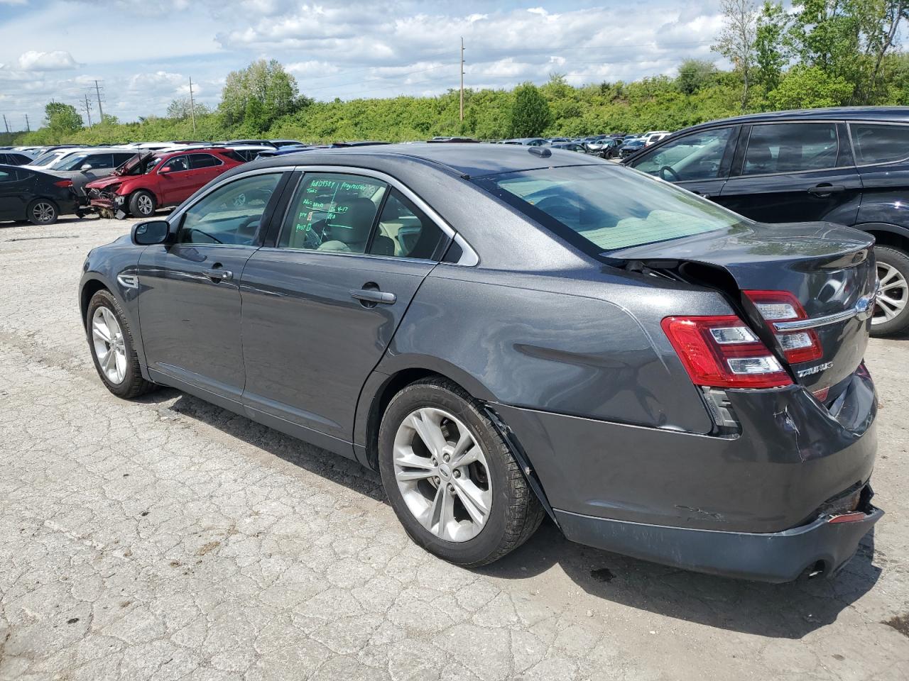 Lot #2631345215 2015 FORD TAURUS SE