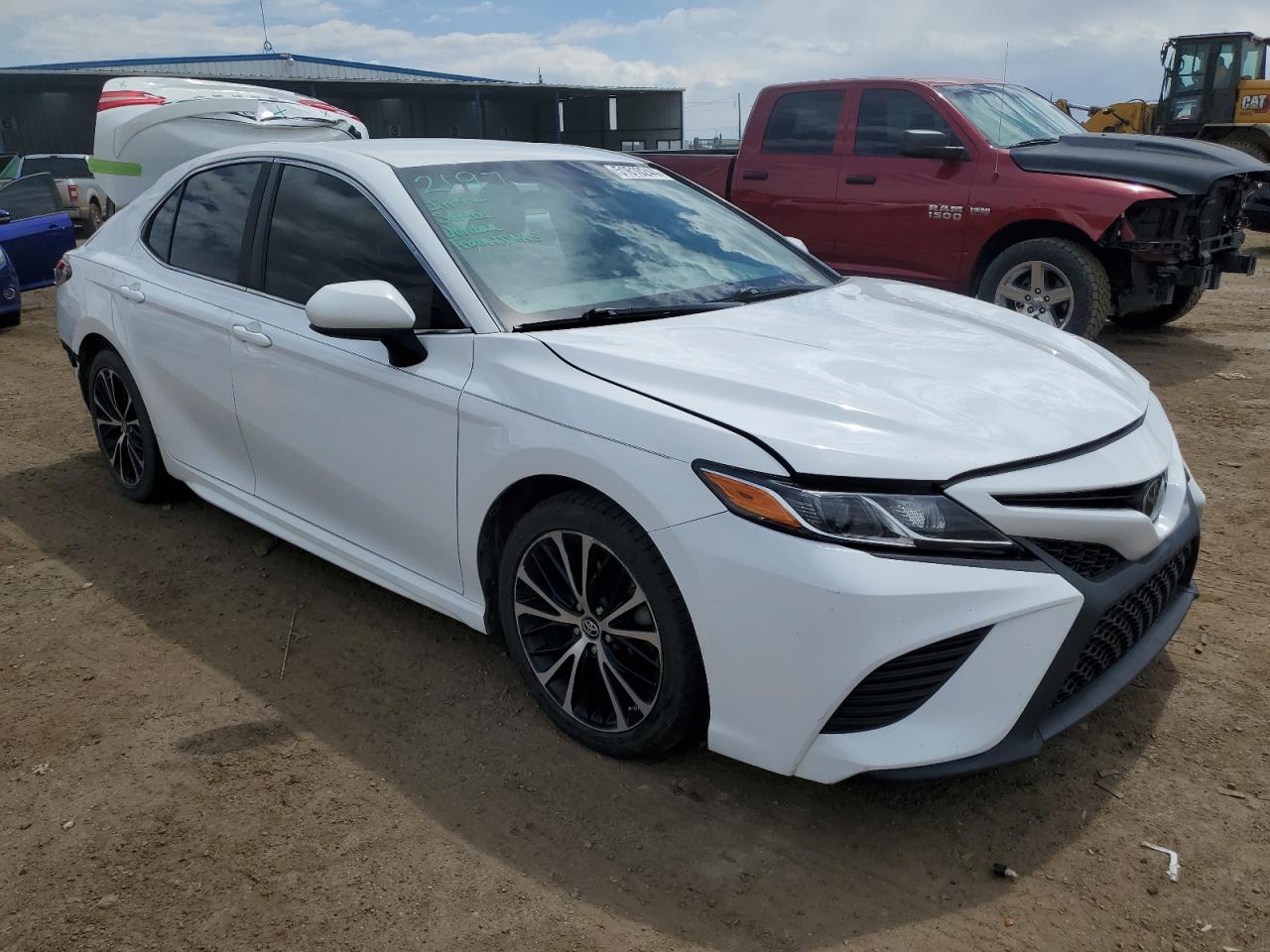 4T1B11HK5JU576299 2018 Toyota Camry L