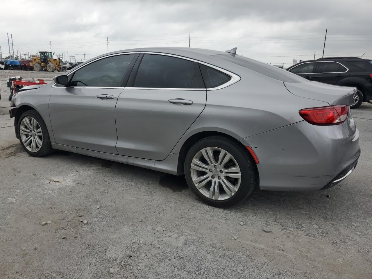 2015 Chrysler 200 Limited vin: 1C3CCCAB2FN642628