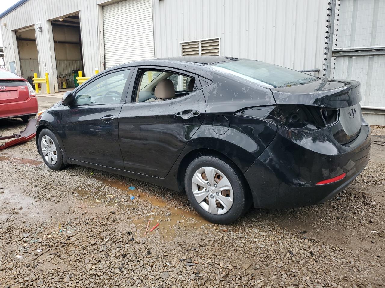 KMHDH4AE6GU646055 2016 Hyundai Elantra Se