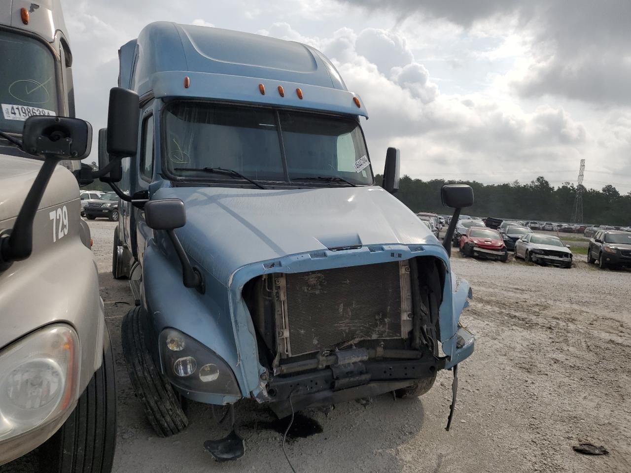 Freightliner Cascadia 2016 125" sleepercab