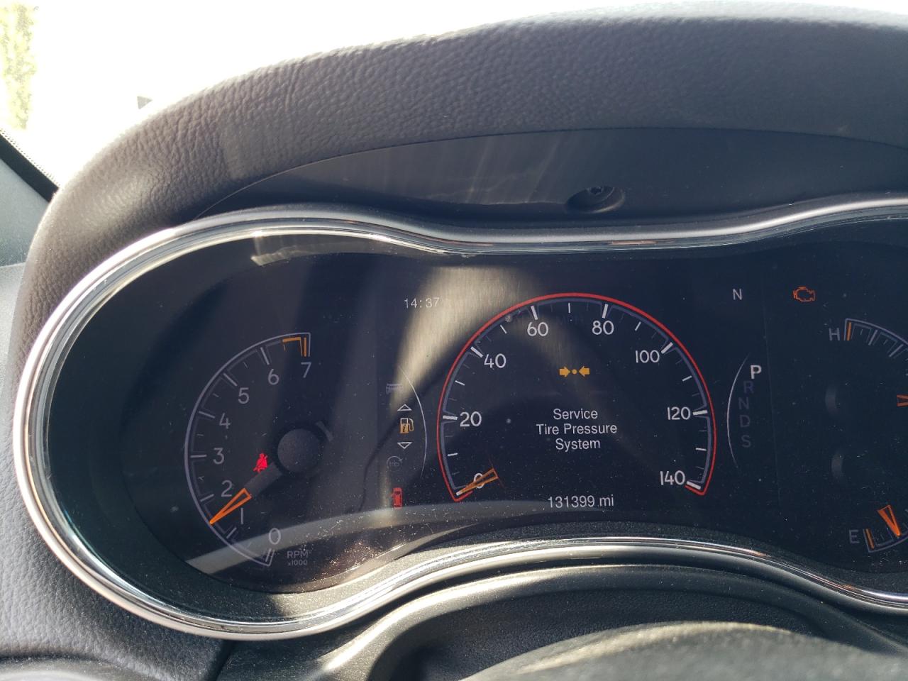 1C4RJEAG3FC118662 2015 Jeep Grand Cherokee Laredo