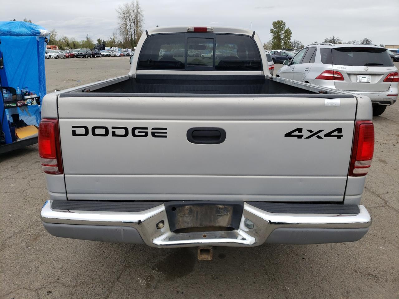 1B7GG22Y2XS130532 1999 Dodge Dakota