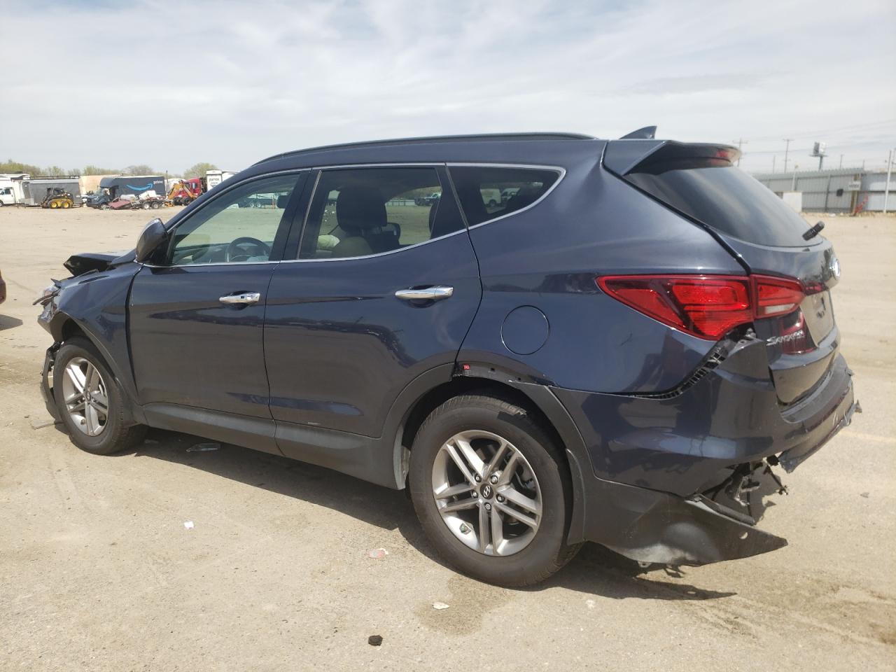 5XYZUDLB8HG448430 2017 Hyundai Santa Fe Sport