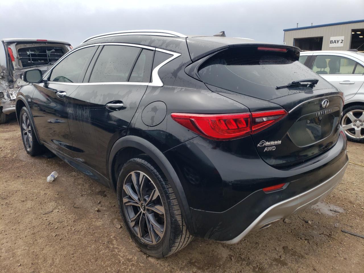 SJKCH5CR2HA029645 2017 Infiniti Qx30 Base